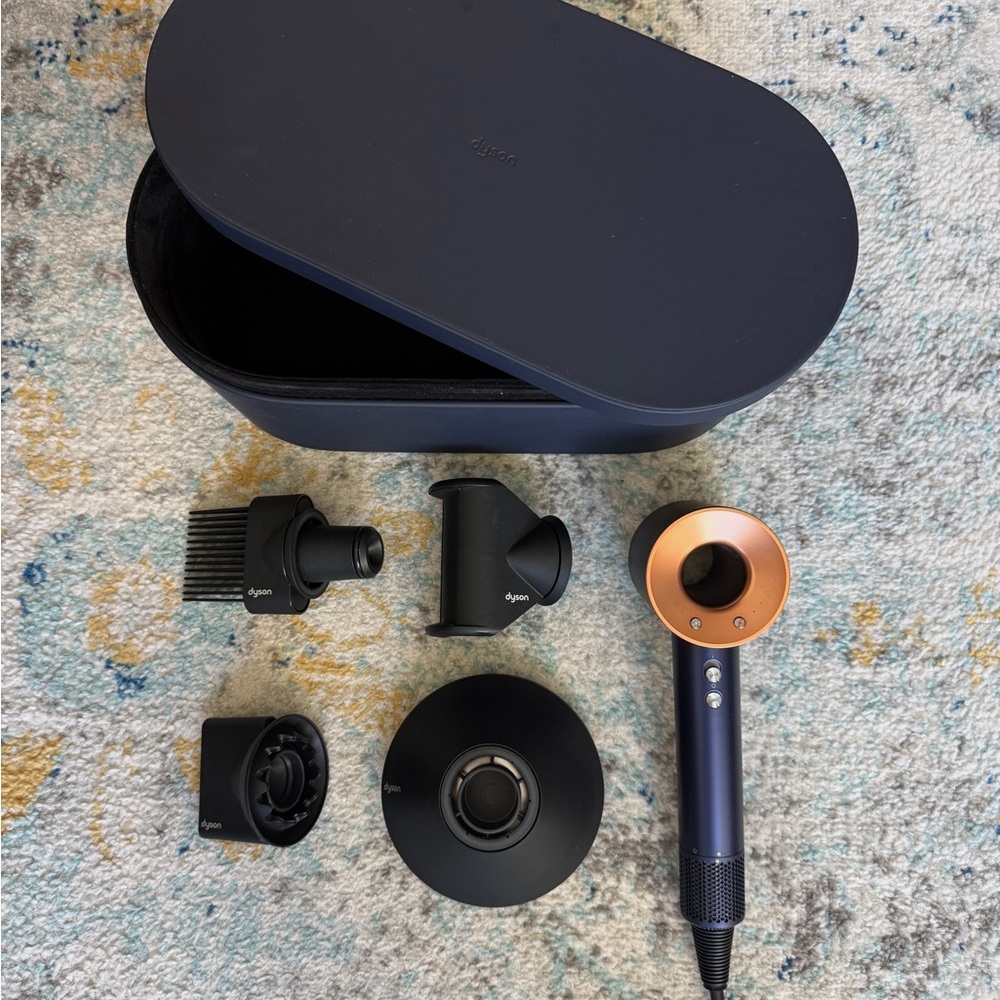 Dyson Supersonic (Prussian Blue/Rich Copper)